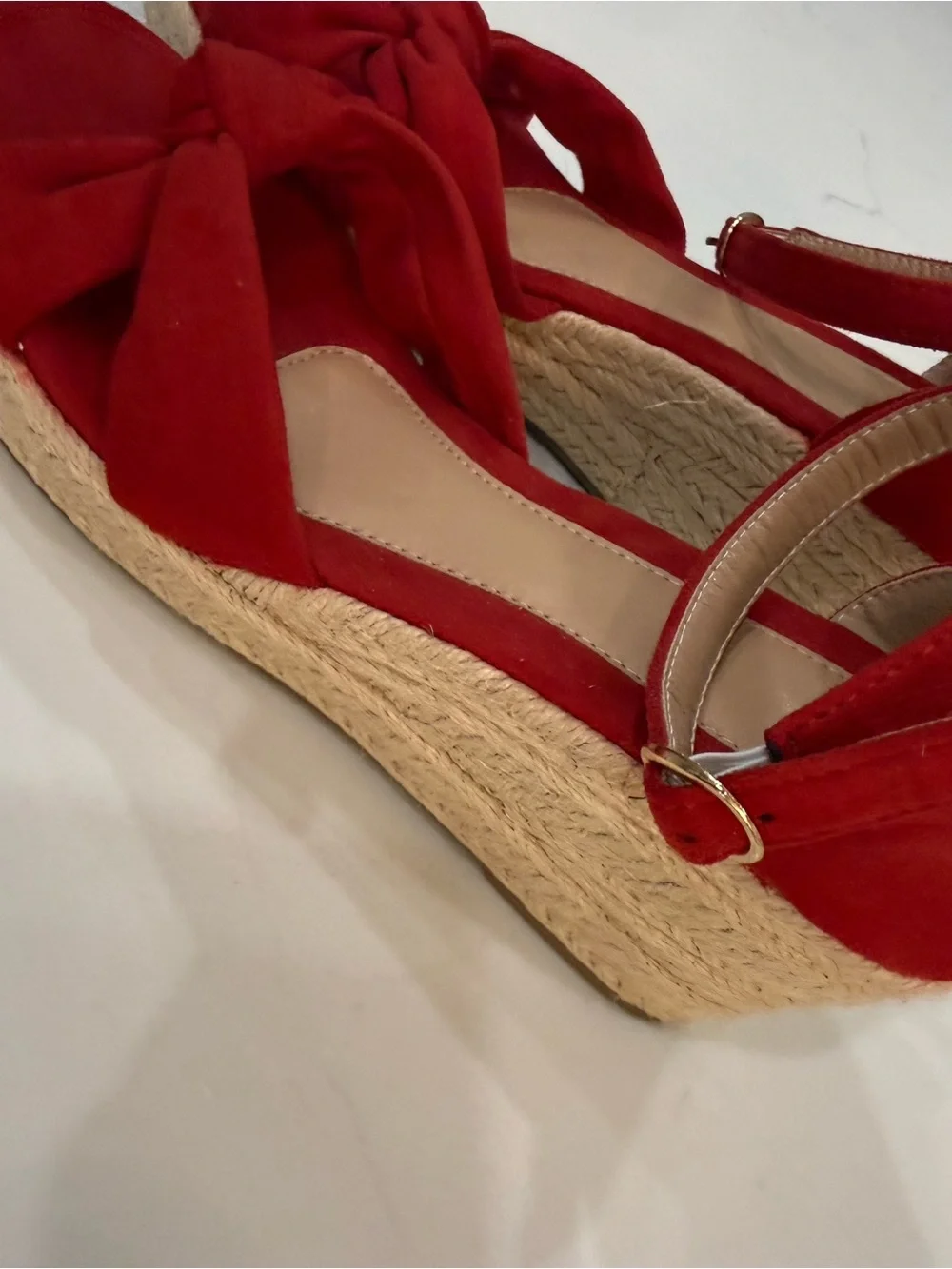 ❤️ Red Suede Bow Wedge Sandals